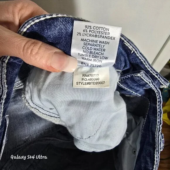 Flying Monkey womens flare jeans size 28 - Picture 3 of 4